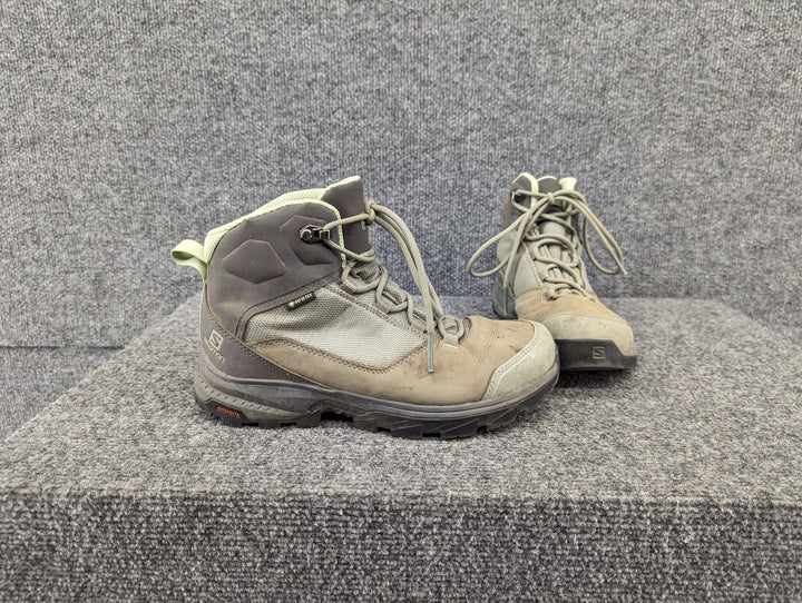 Salomon Size W6/36.5 Women's Hiking Boots