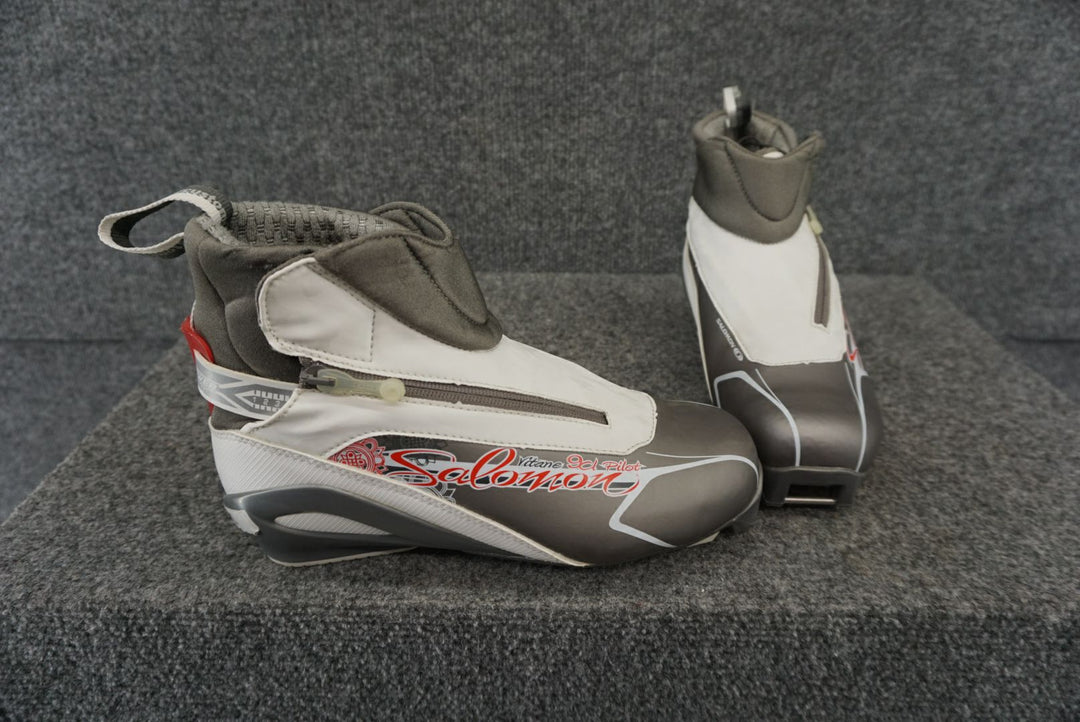 Salomon Size W6.5/37 Women's Cross Country Ski Boots