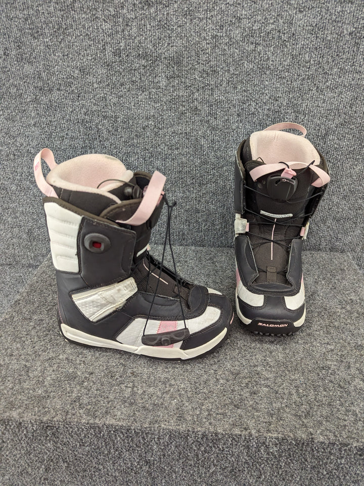 Salomon Size W6/36.5 Women's Snowboard Boots