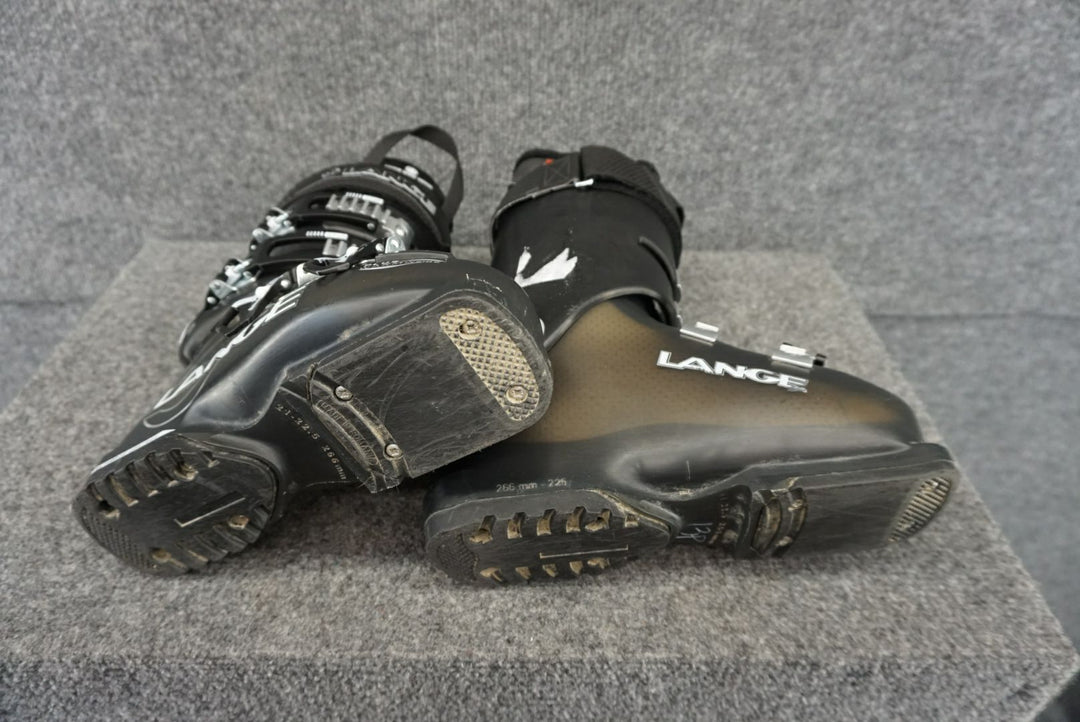 Lange Size W5.5/22.5 Women's Alpine Ski Boots