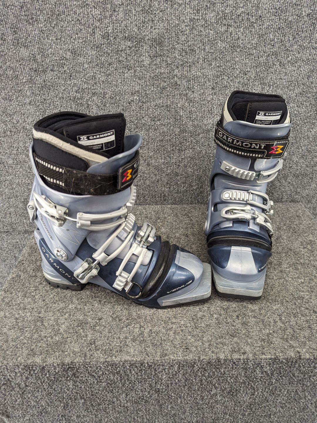 Tecnica Size W7.5/24.5 Women's Alpine Ski Boots – Rambleraven Gear Trader