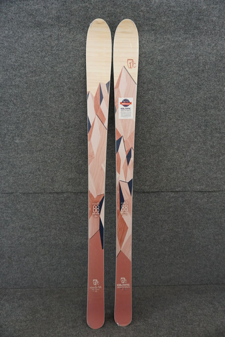 Icelantic Length 169 cm/66.5" Alpine Skis