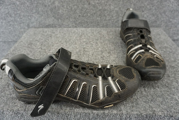 Specialized Size 11.5/45 Men's Bike Shoes