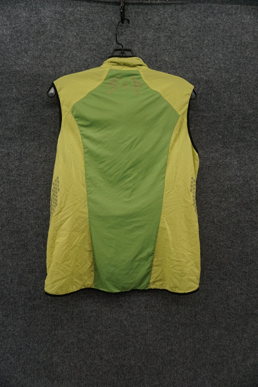 Mountain Hardwear Green Size W Large Women's Windbreaker Vest