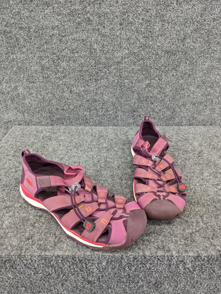 Keen Size W4/34.5 Women's Sandals