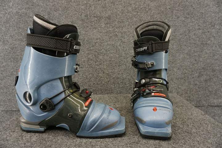 Crispi Size W8/25 Telemark Ski Boots
