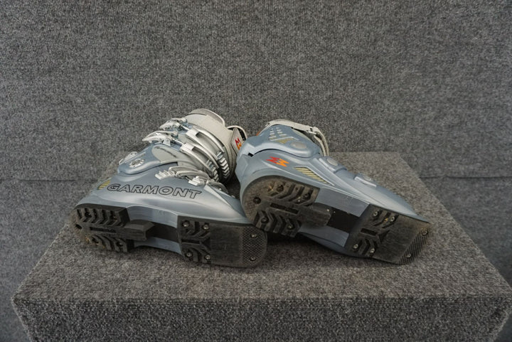 Garmont Size 5.5/23.5 Women's Alpine Ski Boots