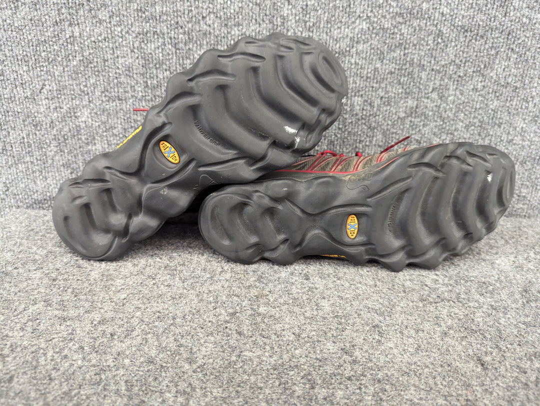 La Sportiva Size 11.5/45 Men's Hiking Shoes