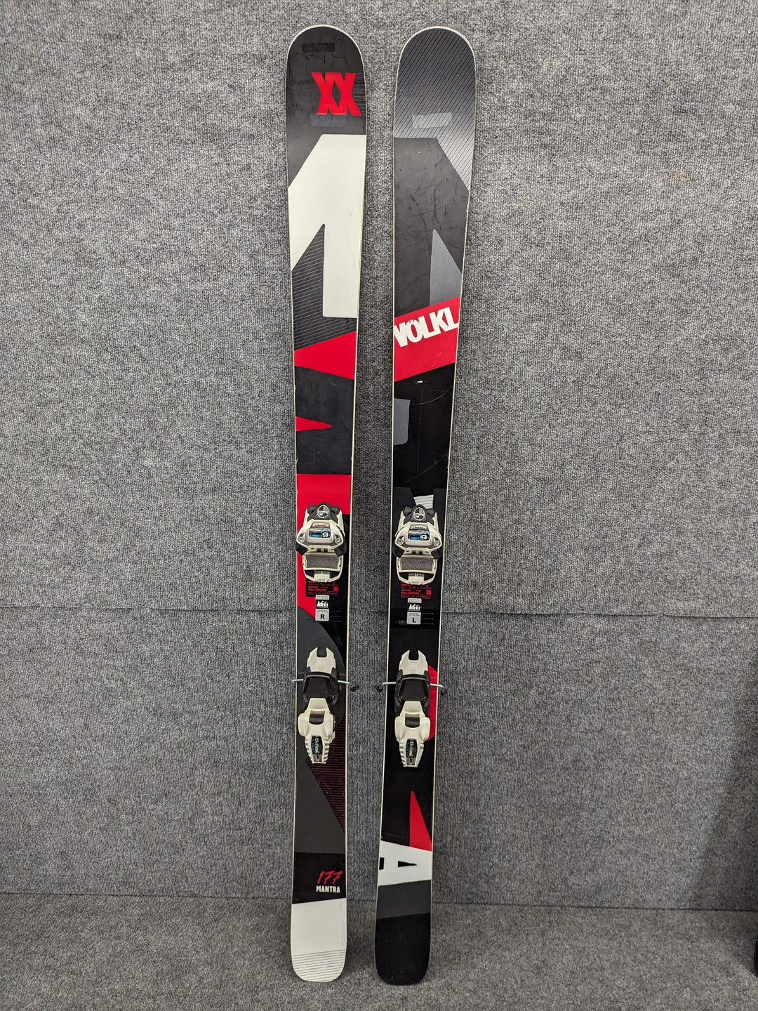 Volkl Length 177 cm/69.5" Alpine Skis