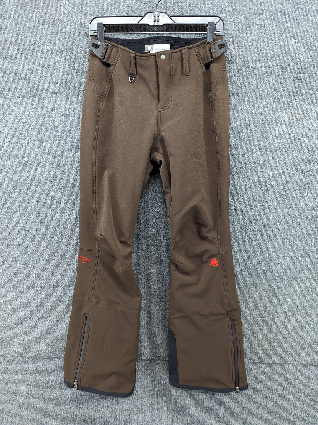 Nike Size Medium Men's Softshell Pants – Rambleraven Gear Trader