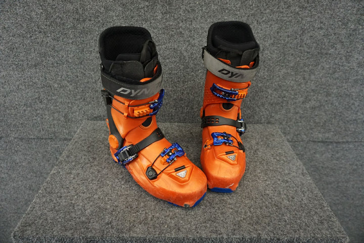 Dynafit Size 7.5/25.5 Men's AT Ski Boots