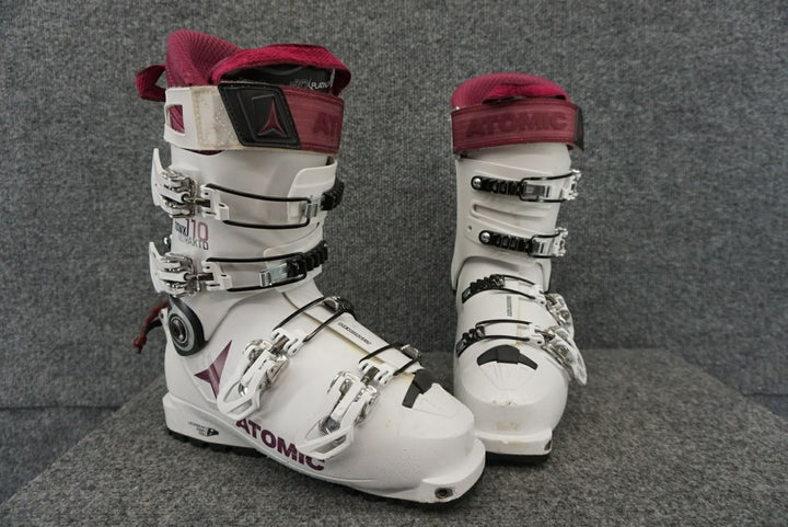 Atomic Size W9.5/26.5 Women's AT Ski Boots