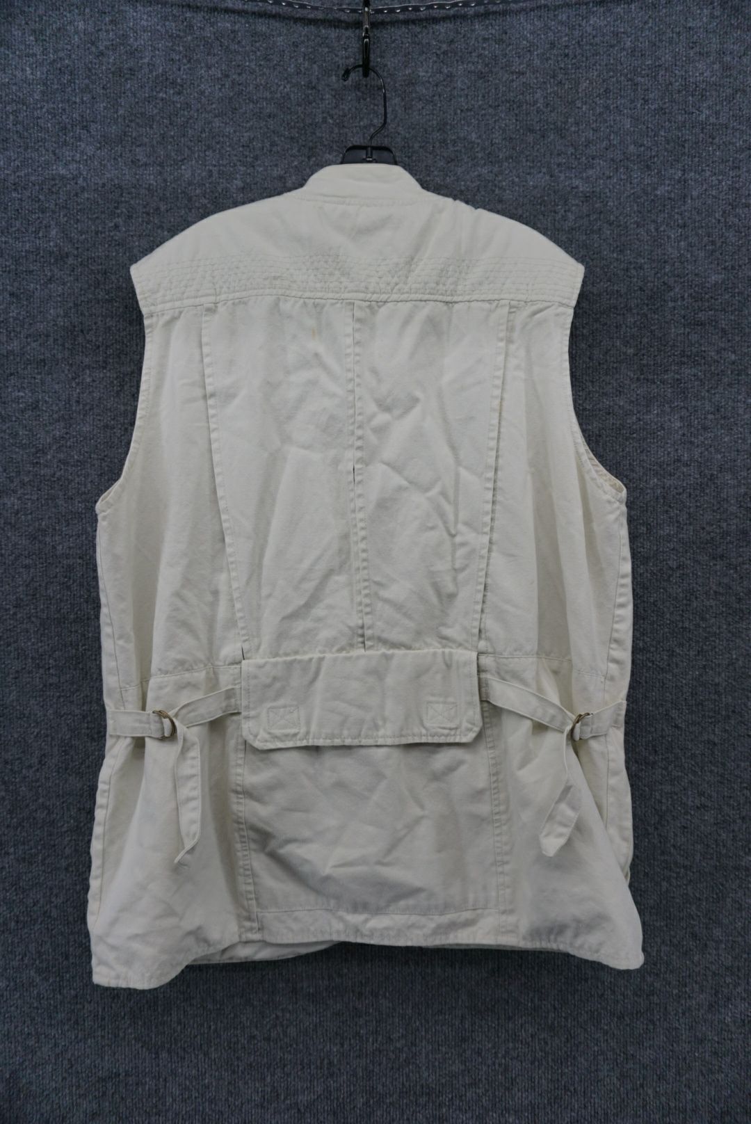 Orvis Size Large Fishing Vest