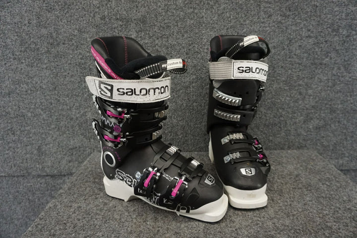 Salomon Size W5.5/22.5 Women's Alpine Ski Boots
