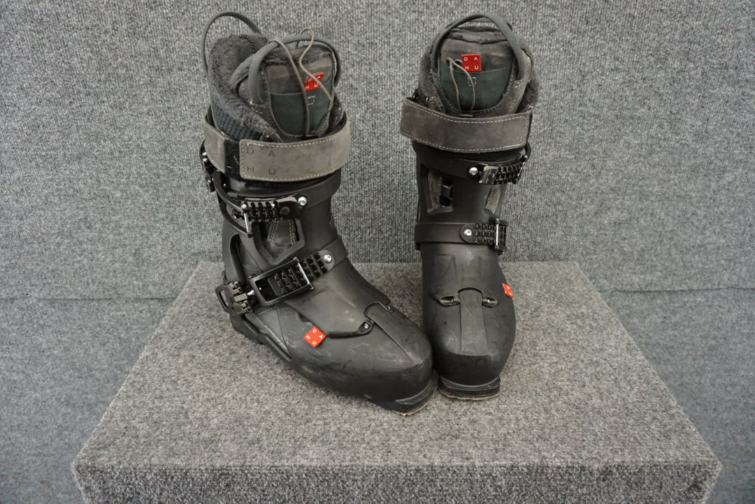 DAHU Size 8/26 Alpine Ski Boots